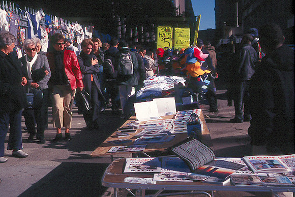 Ground Zero Souvenir, 2003　「グランドゼロ土産店」2003年11月