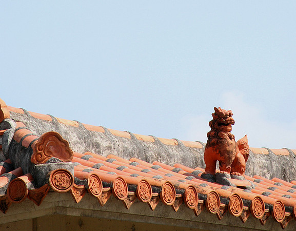 Okinawan guardian  沖縄