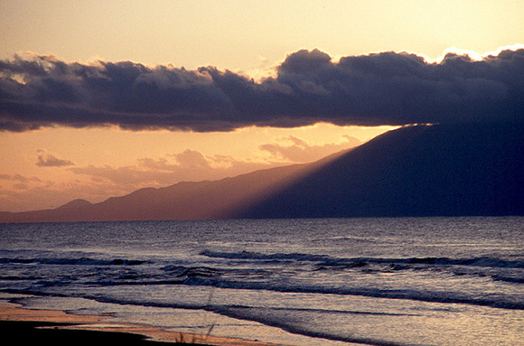 Rishiri Fuji,  Hokkaido      利尻富士　北海道
